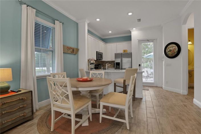 Image No.14-2 Bed House for sale