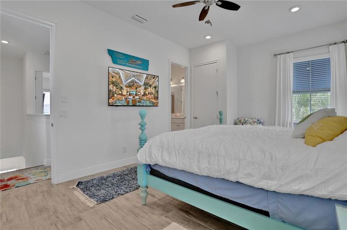 Image No.24-2 Bed House for sale