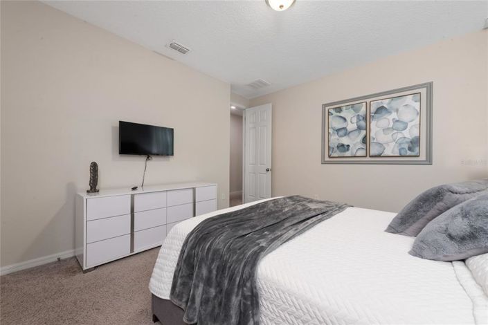 Image No.32-7 Bed House for sale