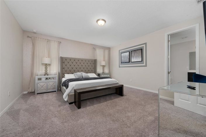 Image No.34-7 Bed House for sale