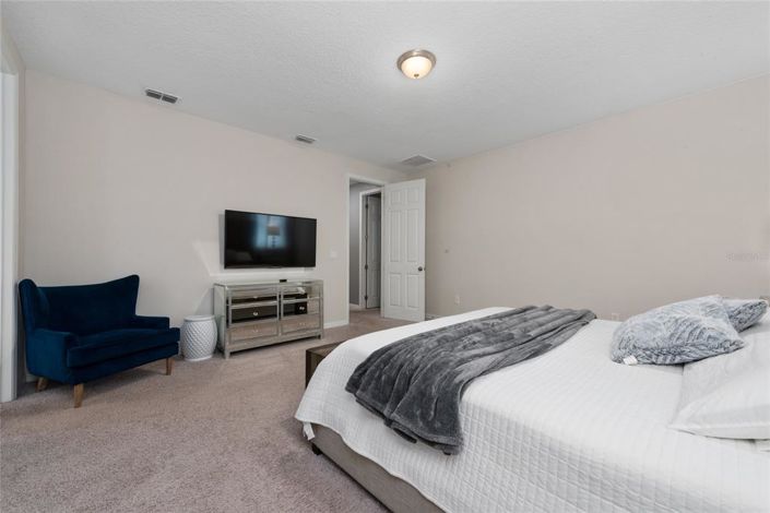 Image No.35-7 Bed House for sale