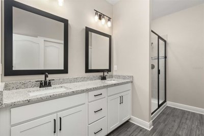 ftb837350704