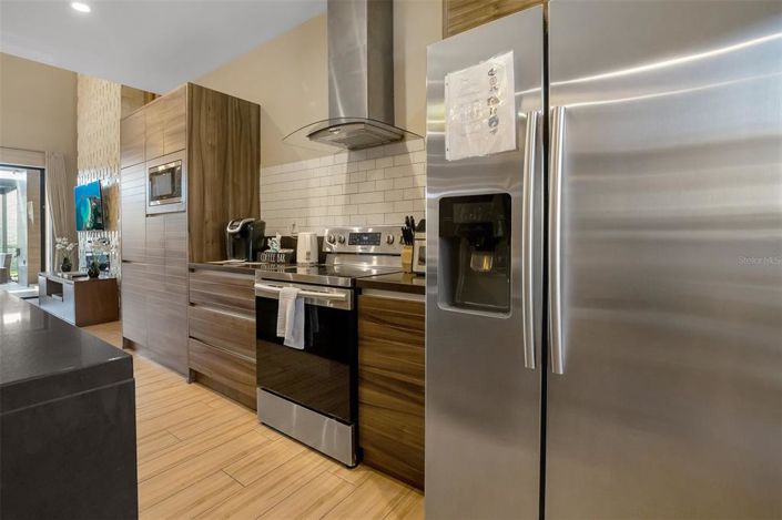 Image No.7-4 Bed Townhouse for sale