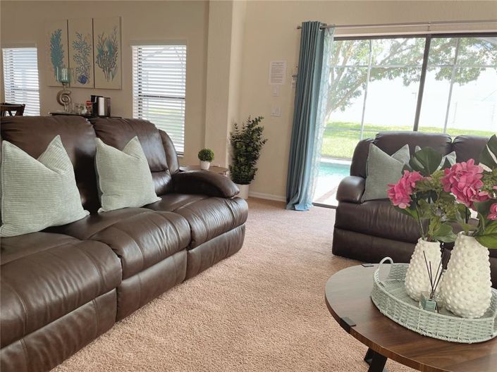 Image No.14-4 Bed House for sale