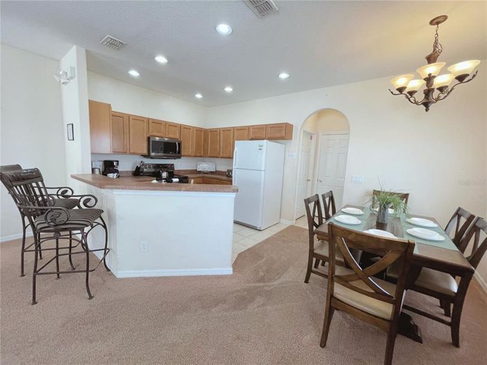 Image No.15-4 Bed House for sale