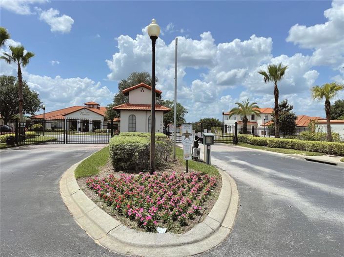 Image No.45-4 Bed House for sale