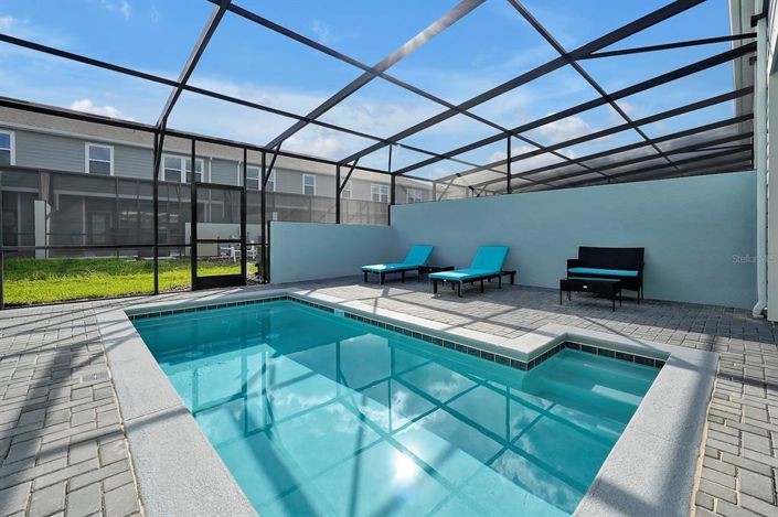 Image No.21-5 Bed Townhouse for sale