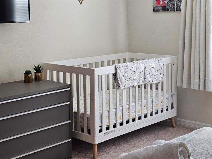 Image No.32-5 Bed Townhouse for sale