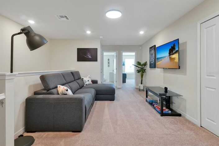 Image No.39-5 Bed Townhouse for sale