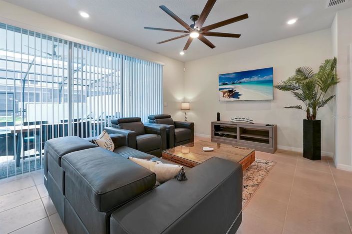 Image No.4-5 Bed Townhouse for sale