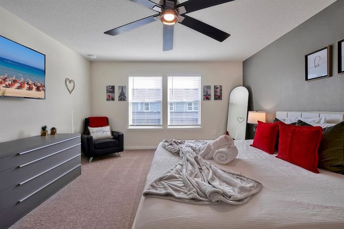 Image No.42-5 Bed Townhouse for sale