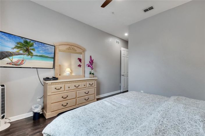 Image No.16-4 Bed Apartment for sale