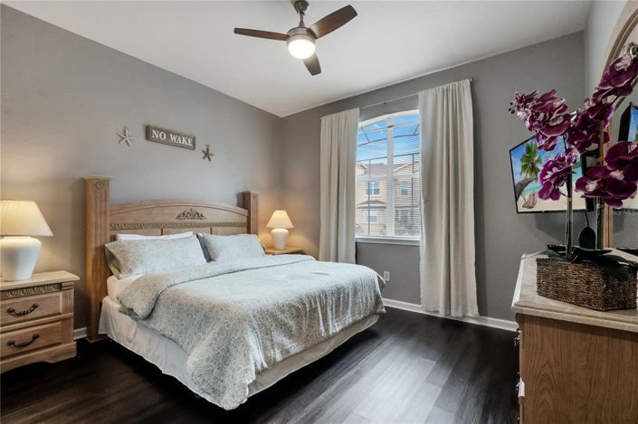 Image No.4-4 Bed Apartment for sale