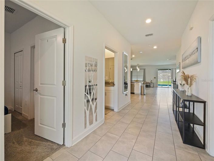 Image No.12-8 Bed House for sale