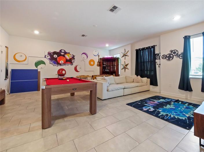 Image No.16-8 Bed House for sale