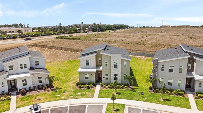 Image No.3-Propriété de 8 chambres à vendre à Davenport