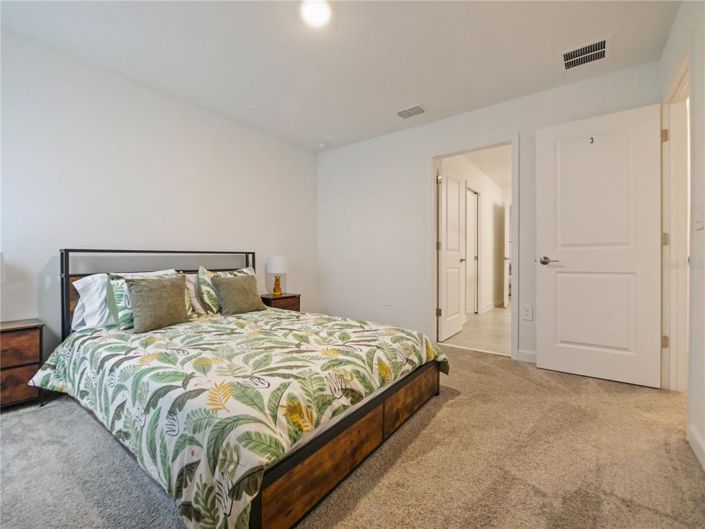 Image No.43-8 Bed House for sale