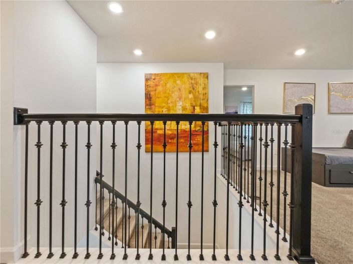 Image No.52-8 Bed House for sale