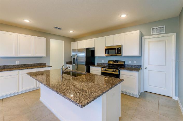 Image No.12-Maison de ville de 2 chambres à vendre à Saint John