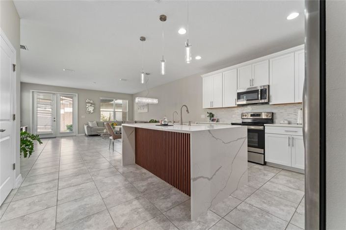 Image No.9-3 Bed Townhouse for sale