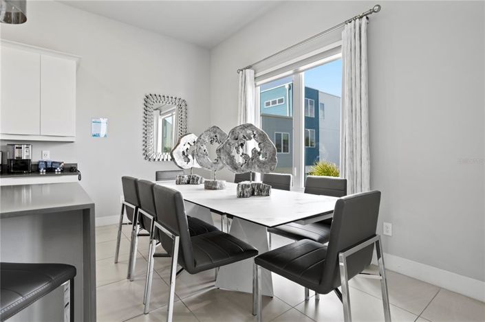 Image No.15-4 Bed Apartment for sale