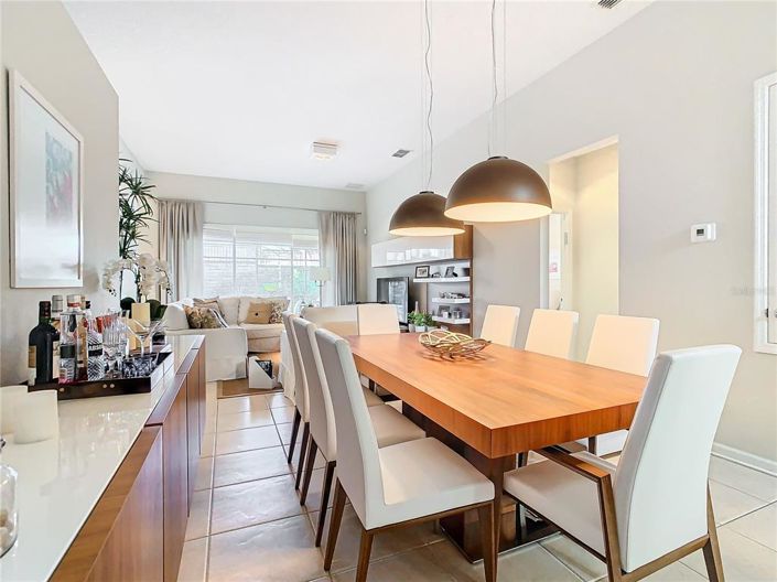 Image No.22-5 Bed House for sale