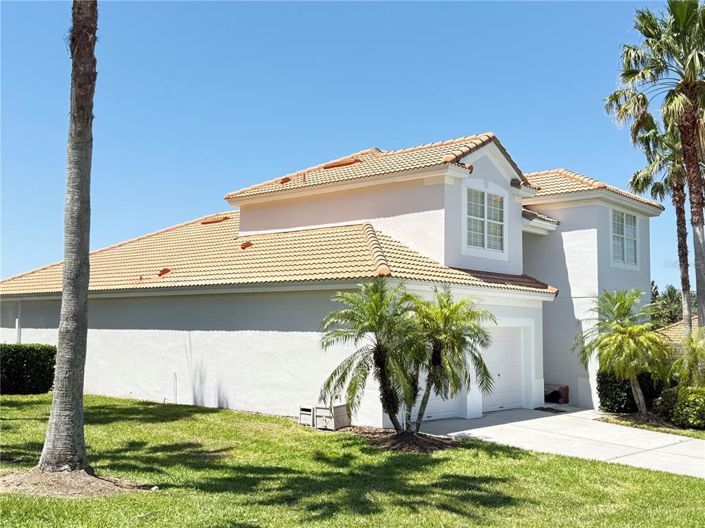 Image No.3-5 Bed House for sale