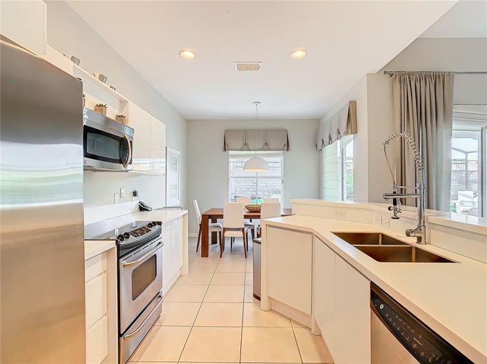 Image No.31-5 Bed House for sale