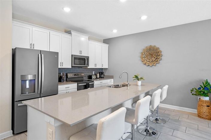 Image No.10-4 Bed Townhouse for sale