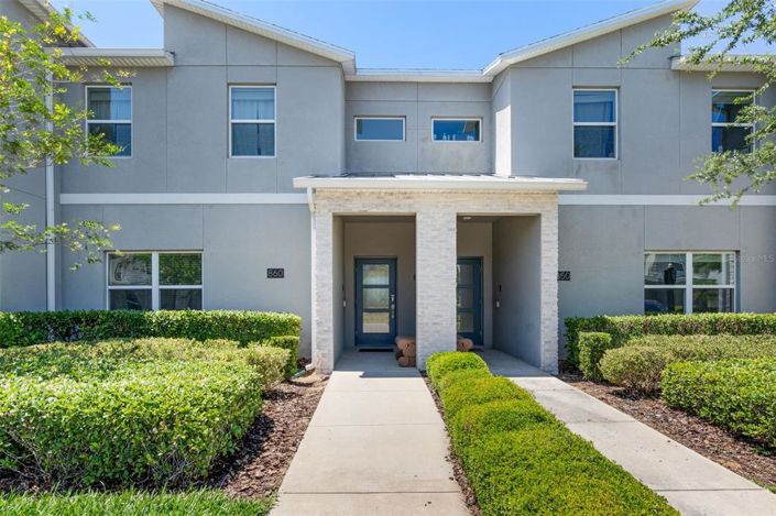 Image No.2-Maison de ville de 4 chambres à vendre à Saint John