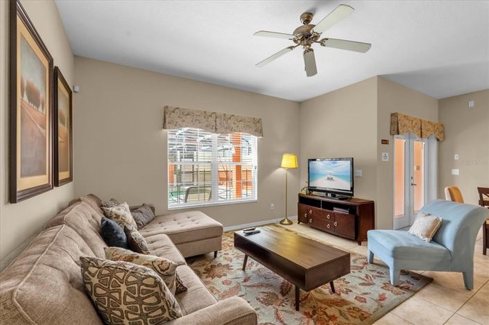 Image No.7-Maison de ville de 4 chambres à vendre à Saint John