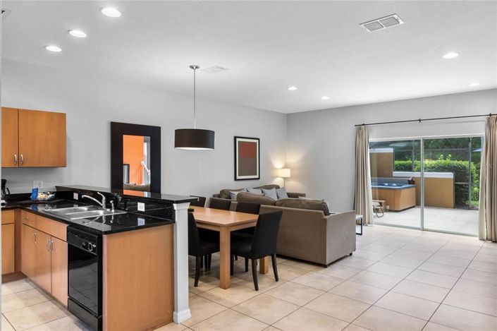 Image No.8-Maison de ville de 3 chambres à vendre à Saint John