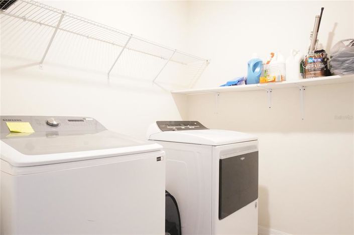 Image No.22-6 Bed House for sale