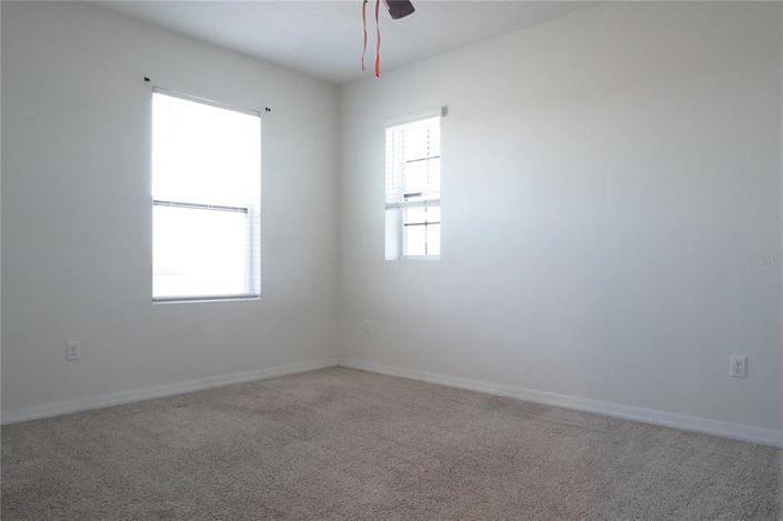 Image No.28-6 Bed House for sale