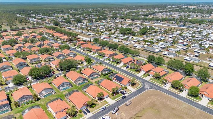 Image No.16-Propriété de 4 chambres à vendre à Davenport