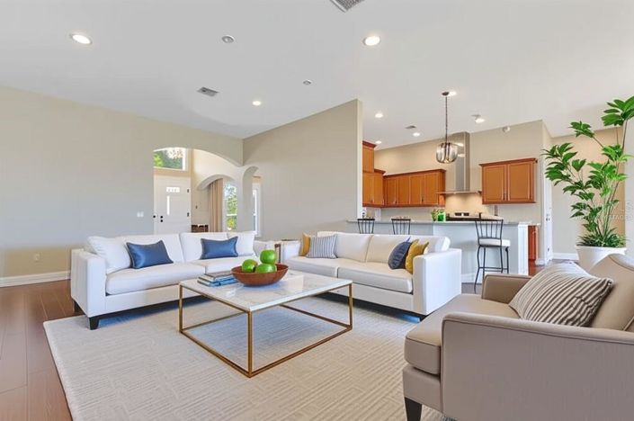 Image No.18-6 Bed House for sale