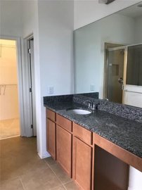 fs512562605