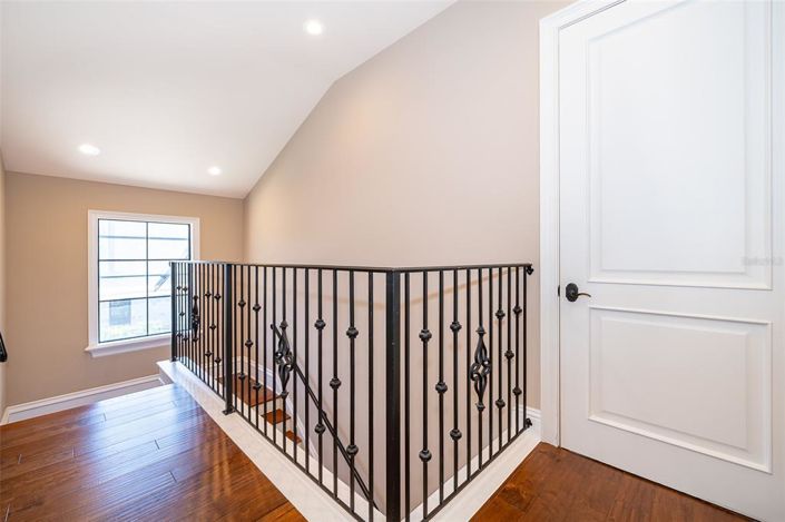 Image No.47-5 Bed House for sale