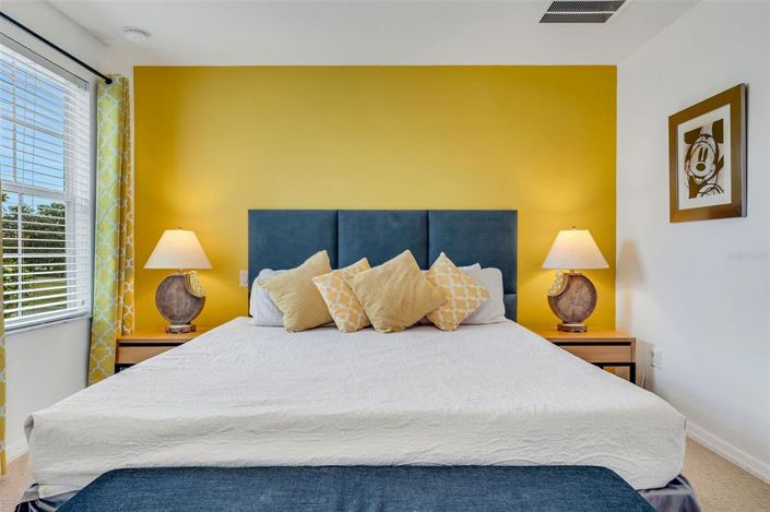 Image No.27-2 Bed Townhouse for sale