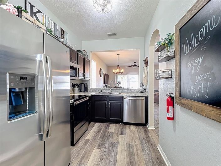 Image No.10-4 Bed Townhouse for sale