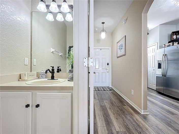 Image No.14-4 Bed Townhouse for sale