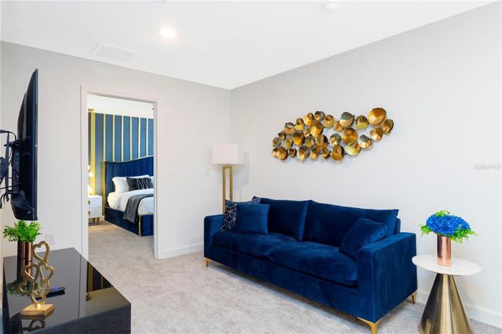 Image No.46-8 Bed Property for sale