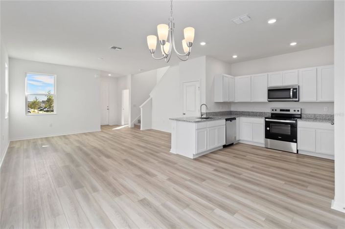 Image No.4-3 Bed Property for sale