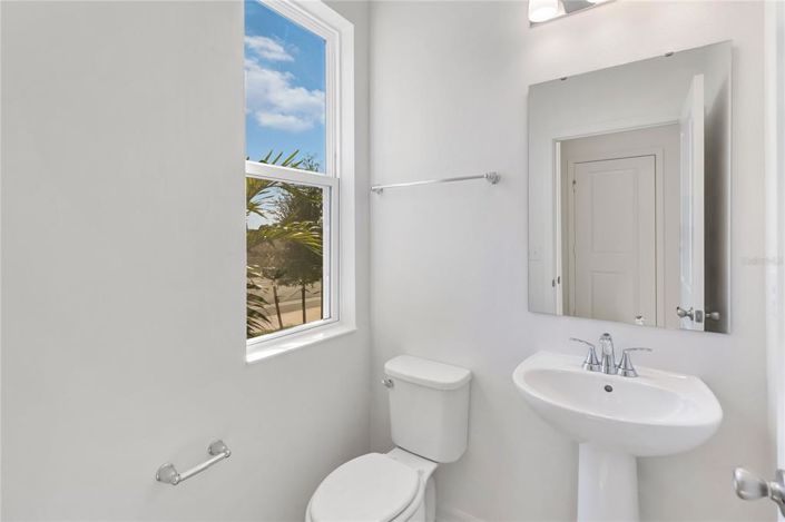 Image No.8-3 Bed House for sale