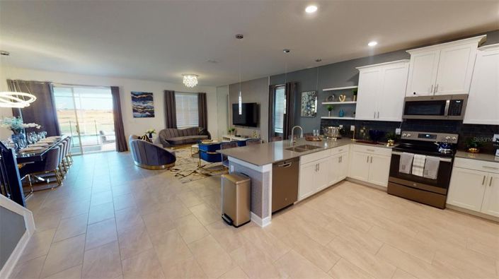 Image No.31-8 Bed Property for sale