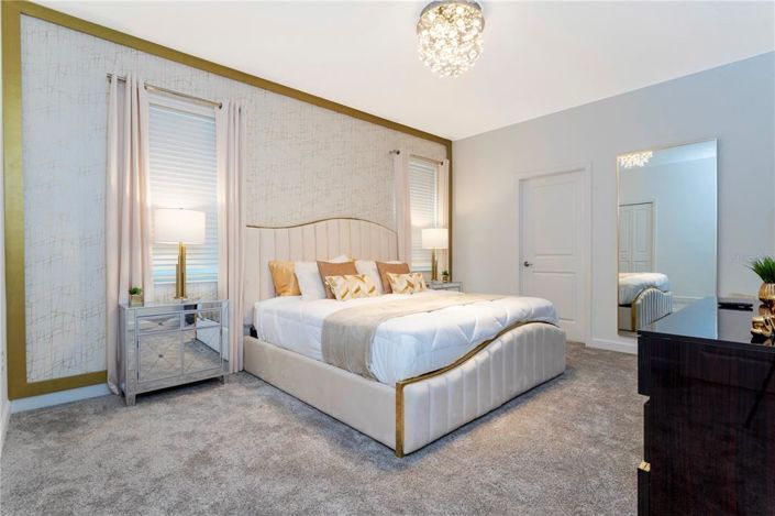 Image No.33-8 Bed House for sale