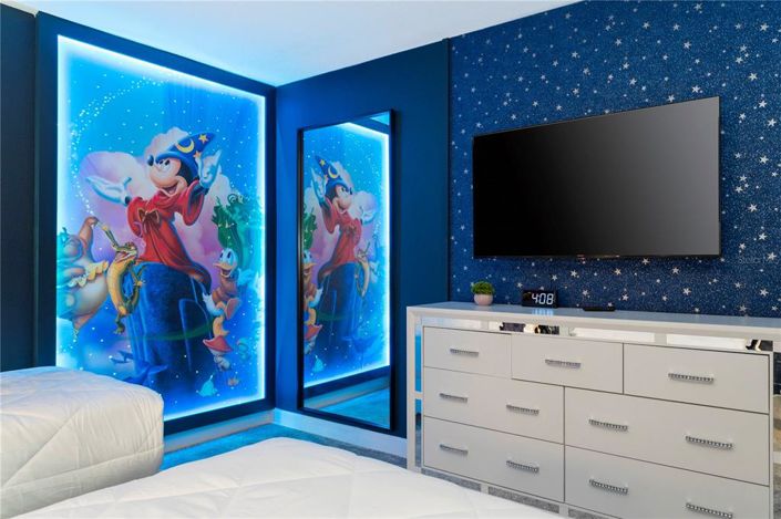 Image No.51-8 Bed Property for sale