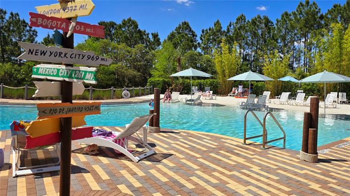 Image No.30-4 Bed Townhouse for sale