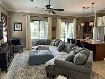 ftb837975805