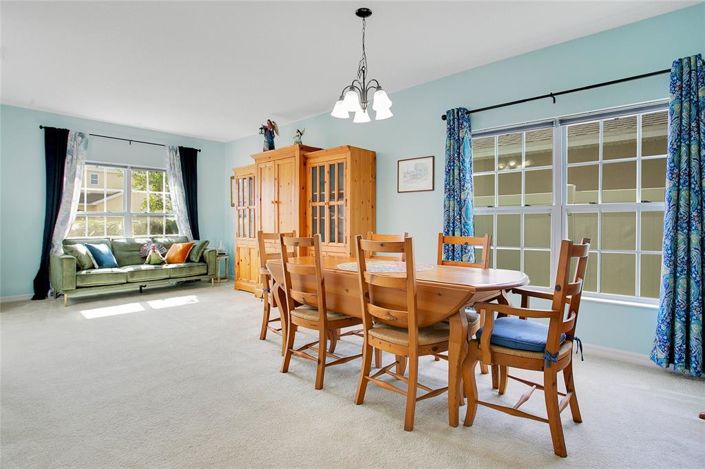 Image No.10-Propriété de 4 chambres à vendre à Davenport